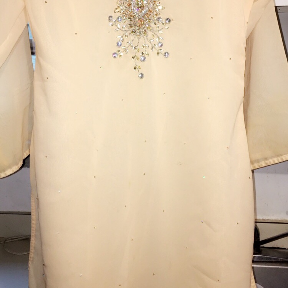 Tunic - Picture 2 of 2